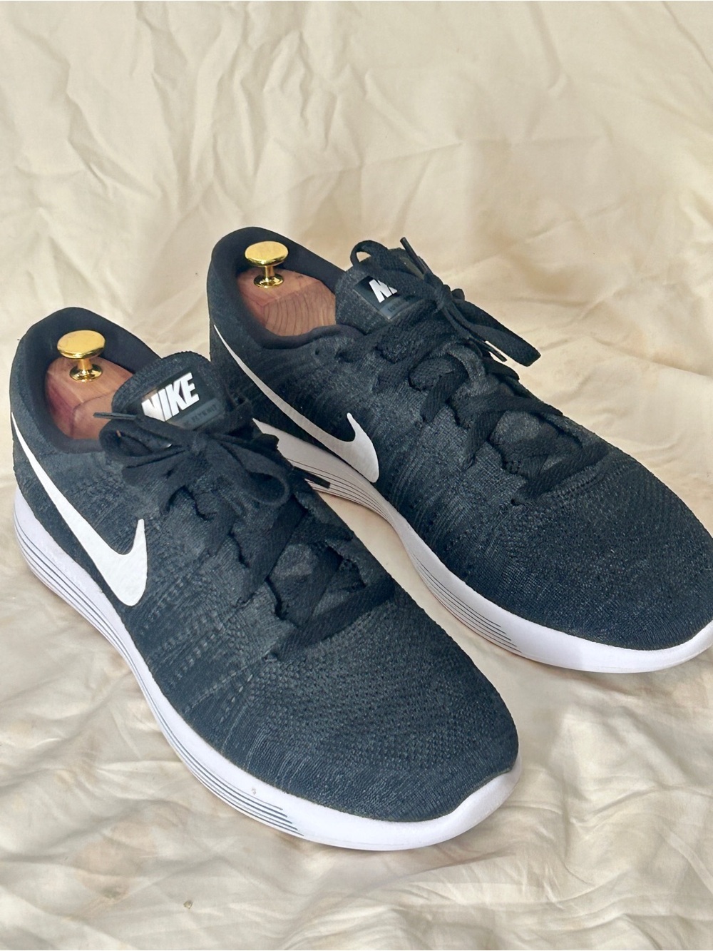 Nike LunarEpic Flyknit Low Top Men's Running Shoes Men’s 13